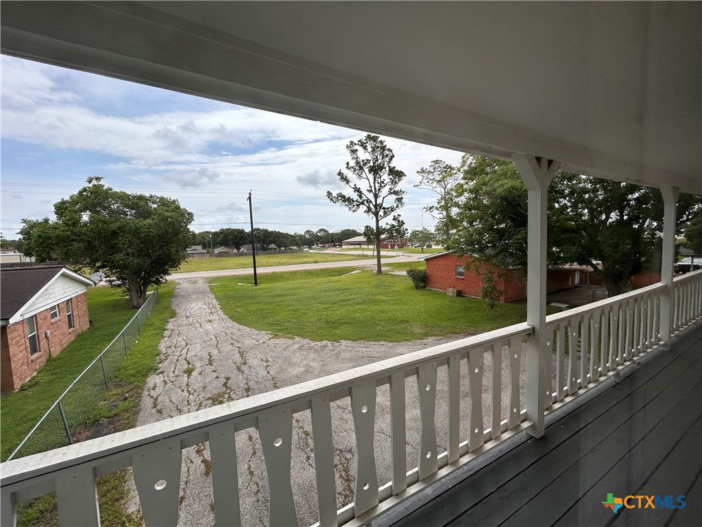 main property photo 36