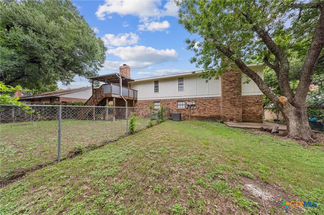 main property photo 16