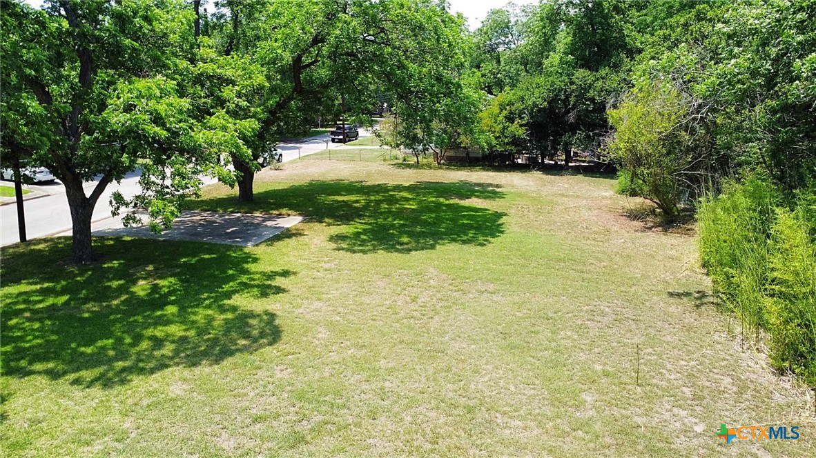 main property photo 12