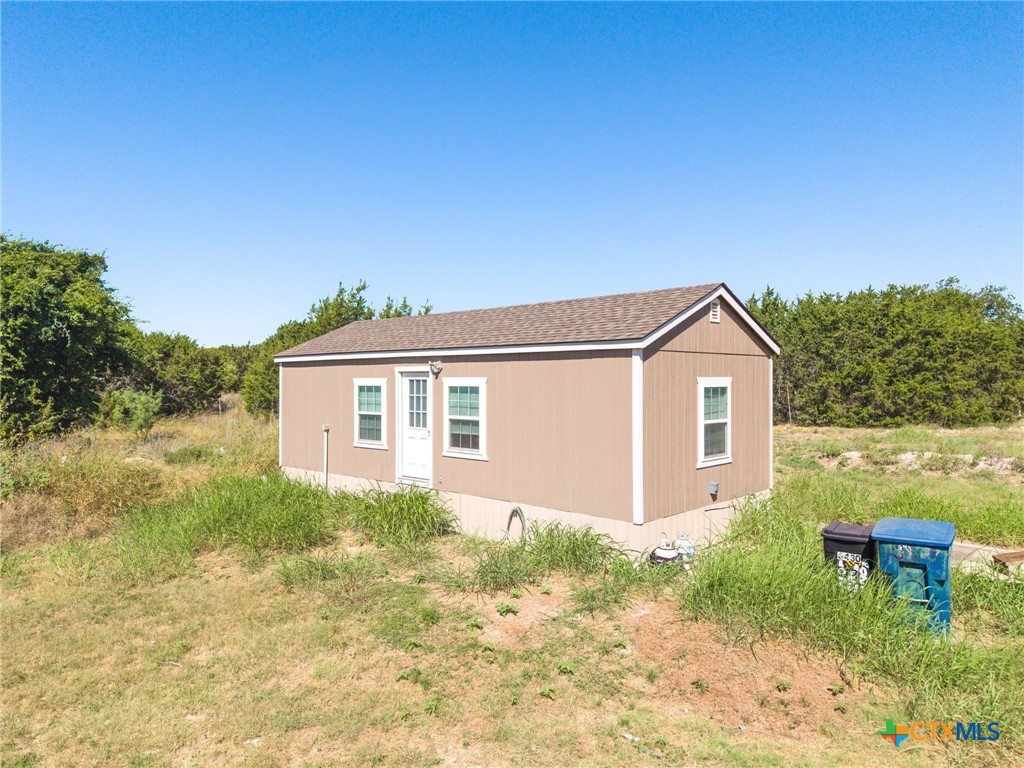 main property photo 21