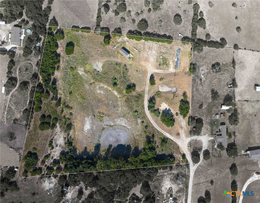 main property photo 25