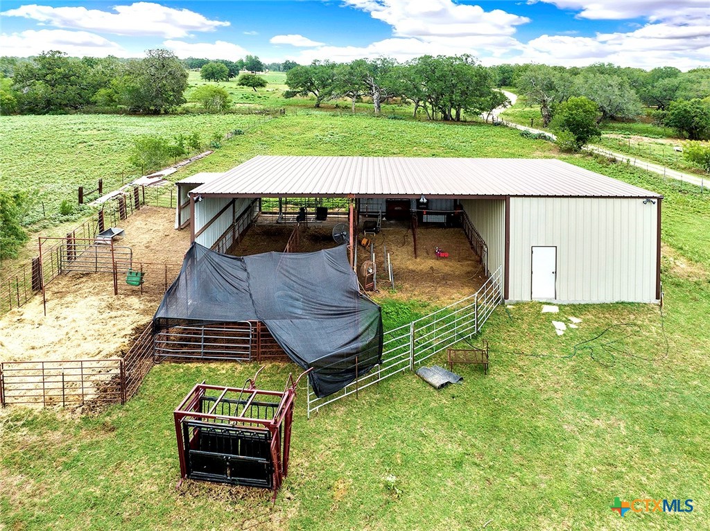 main property photo 33