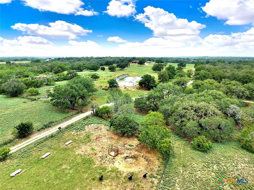 main property photo 41