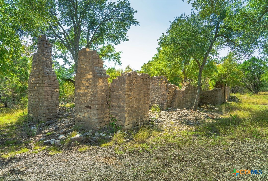 main property photo 13