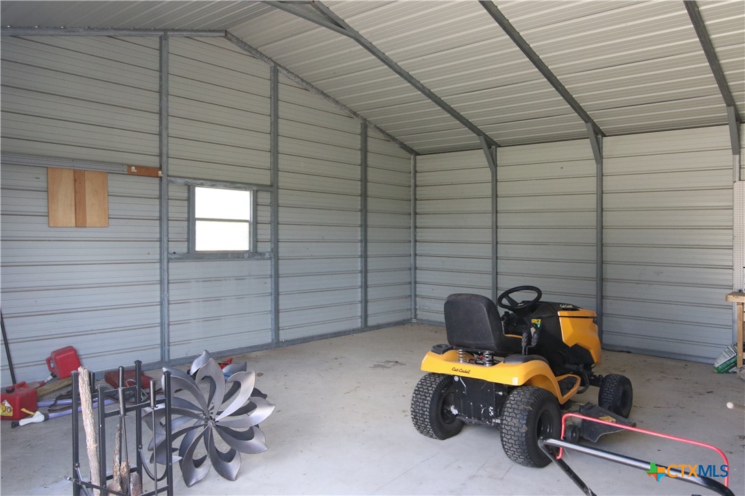 main property photo 43