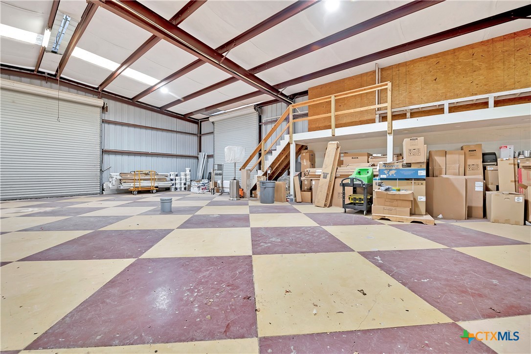 main property photo 36