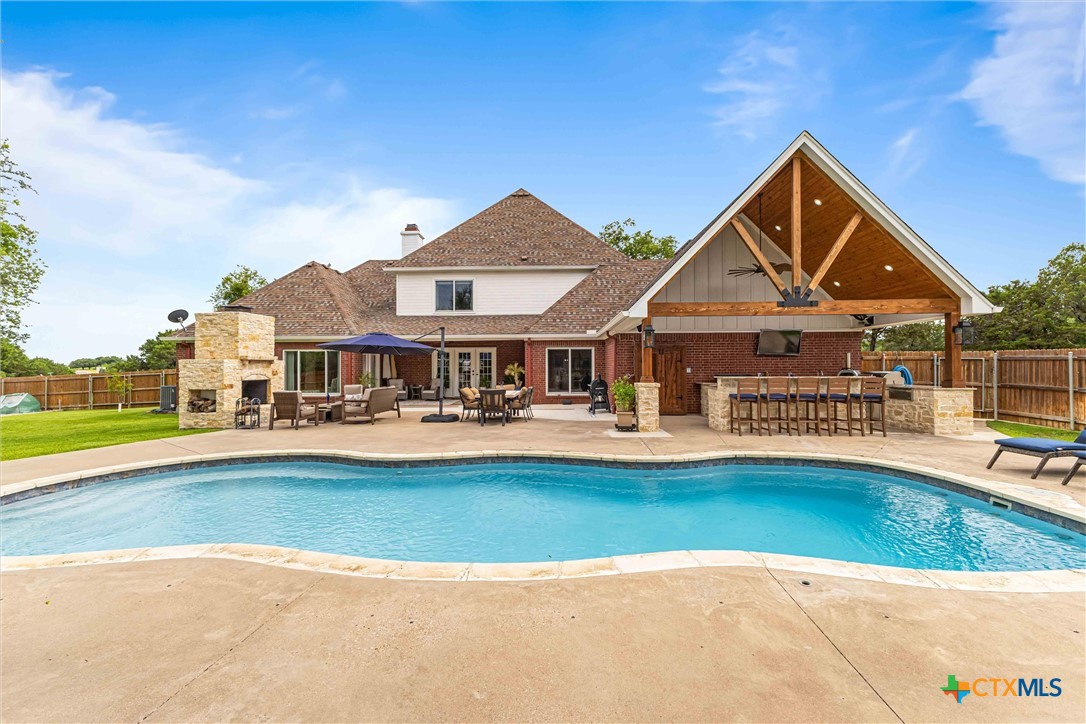 property viewer photo 23