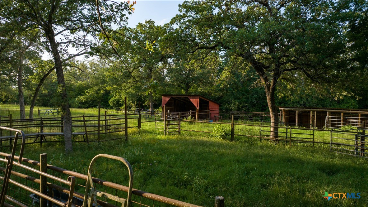 main property photo 27