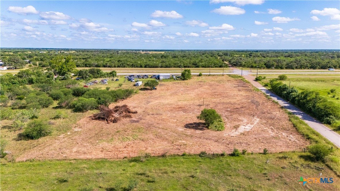 main property photo 6