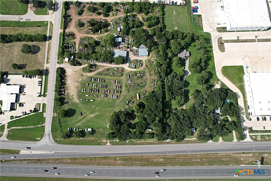 main property photo 12