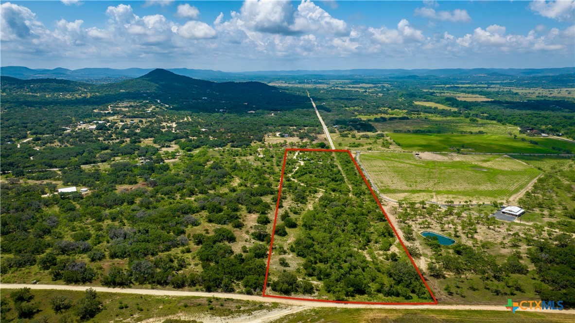 main property photo 37
