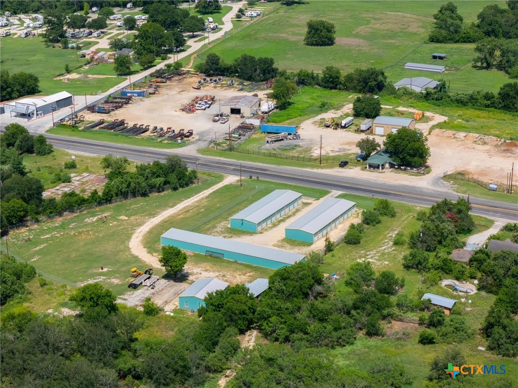 main property photo 23