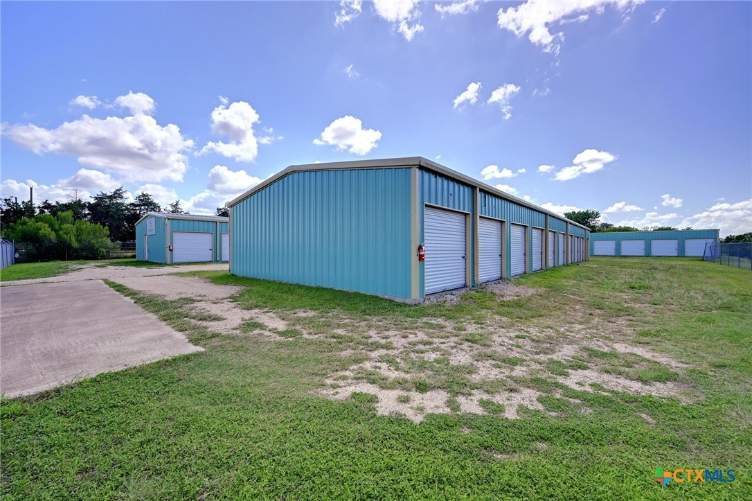 main property photo 35