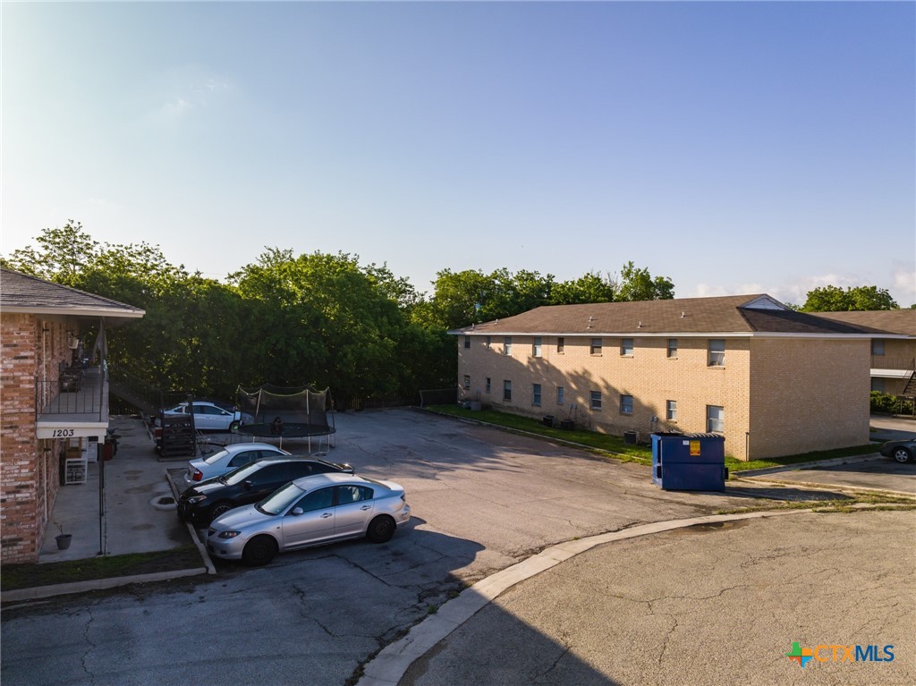 main property photo 12