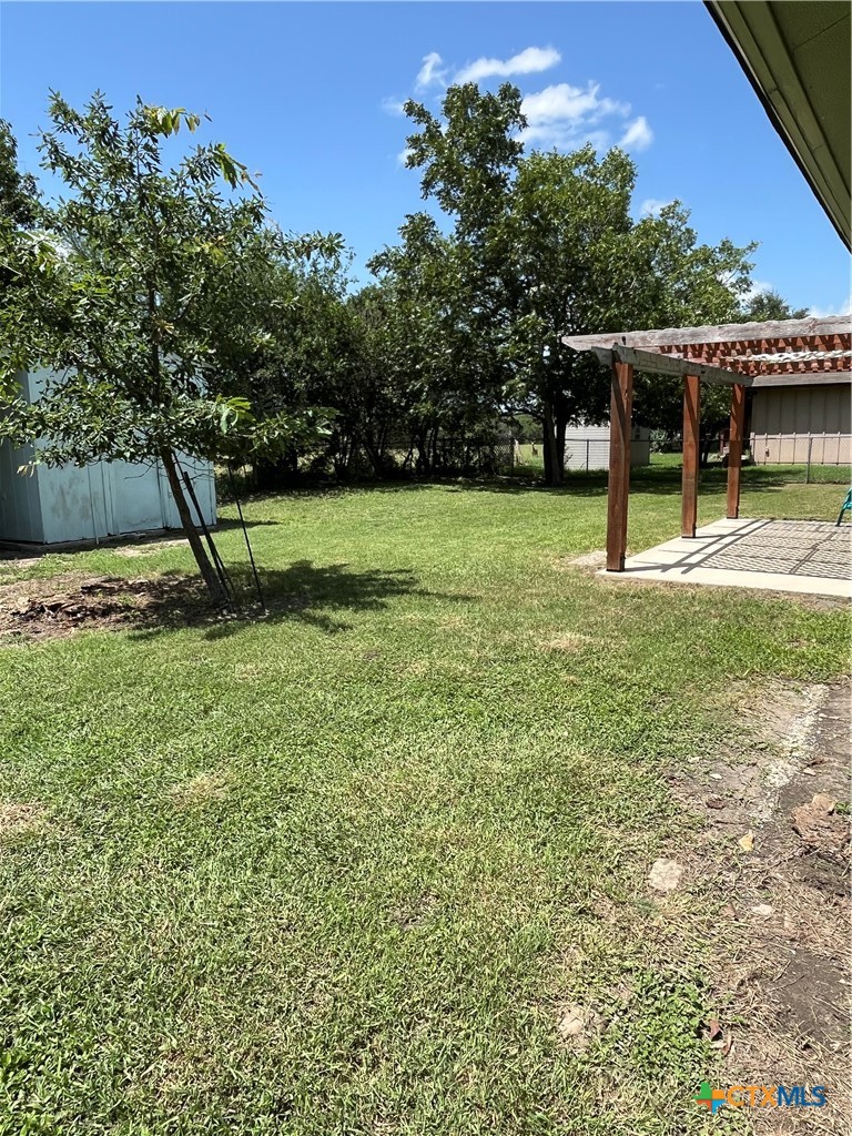 main property photo 23
