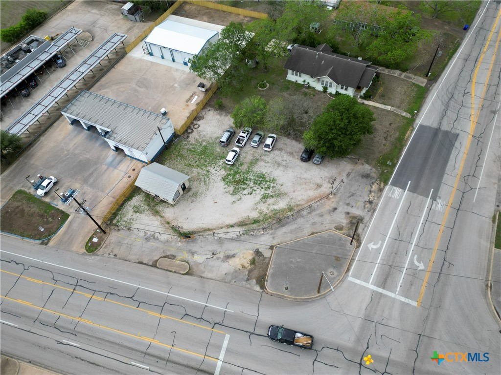 main property photo 13