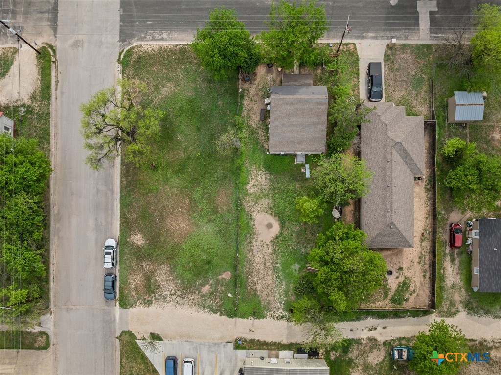 main property photo 6