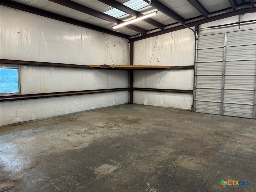 main property photo 10
