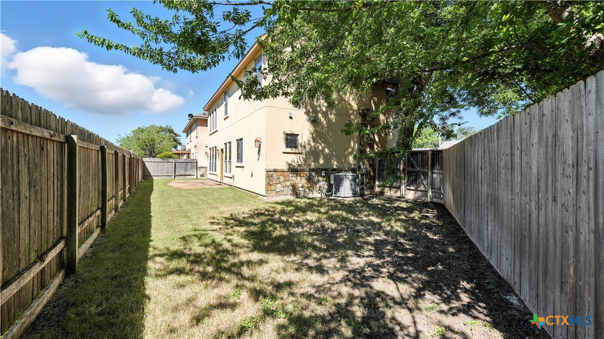 main property photo 36