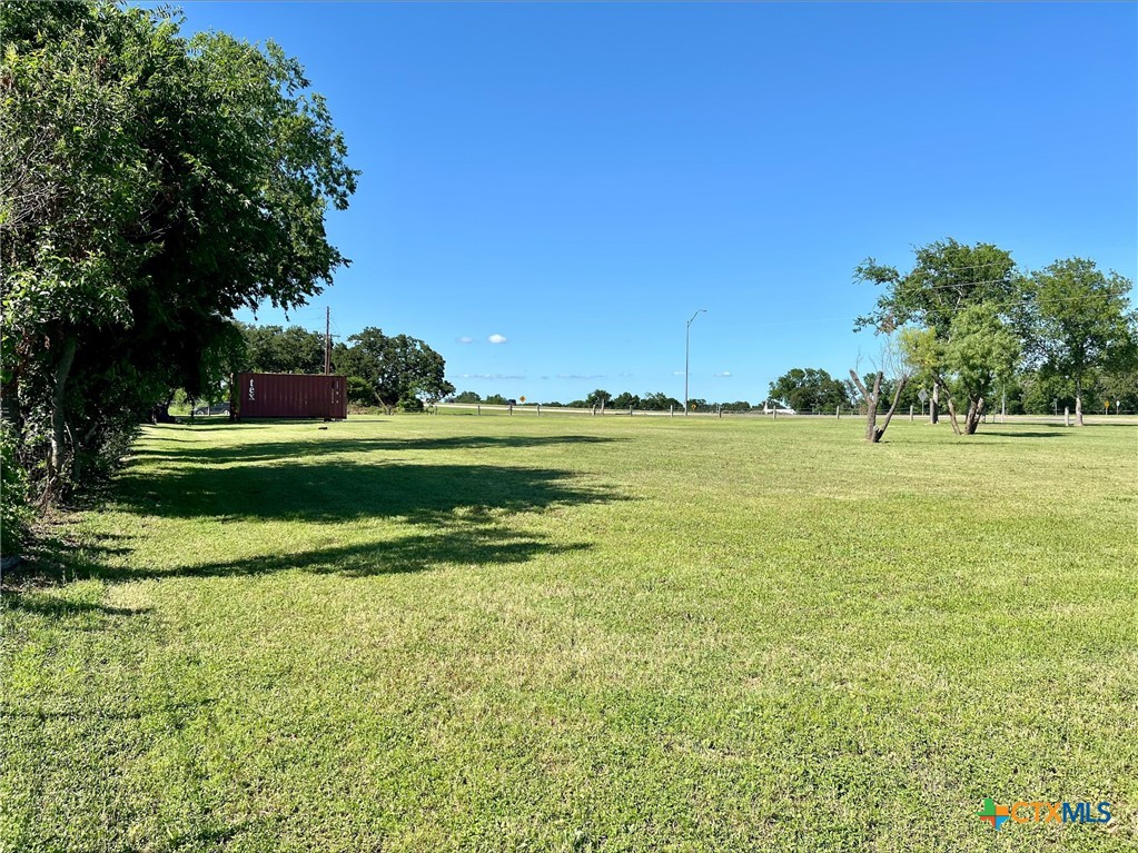 main property photo 8