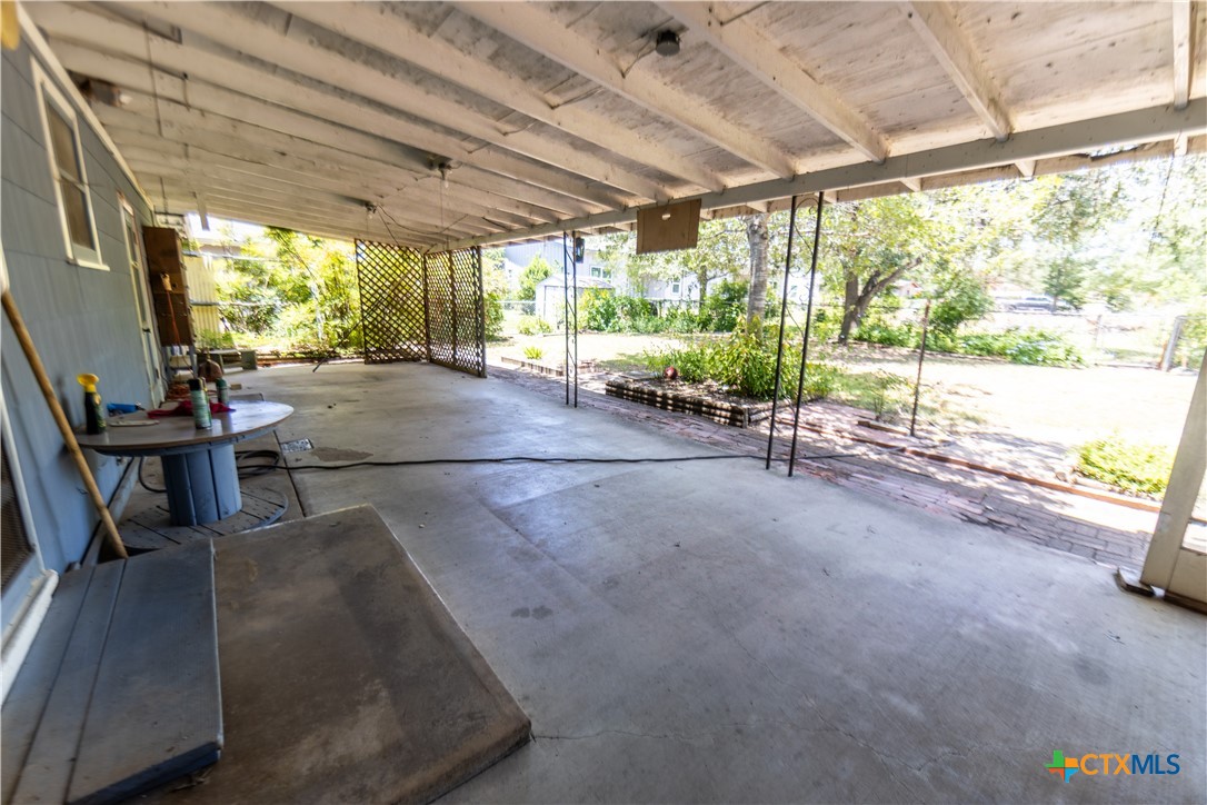 property viewer photo 18