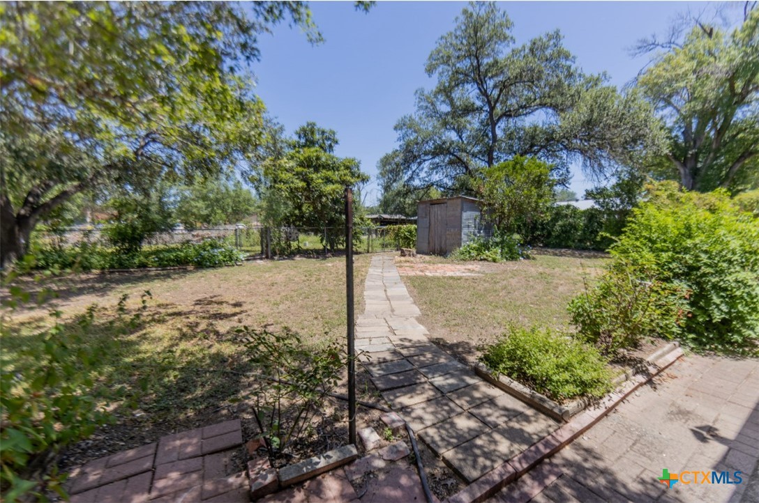 property viewer photo 20