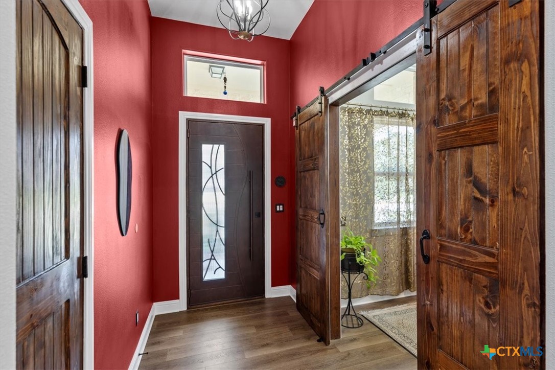 main property photo 4