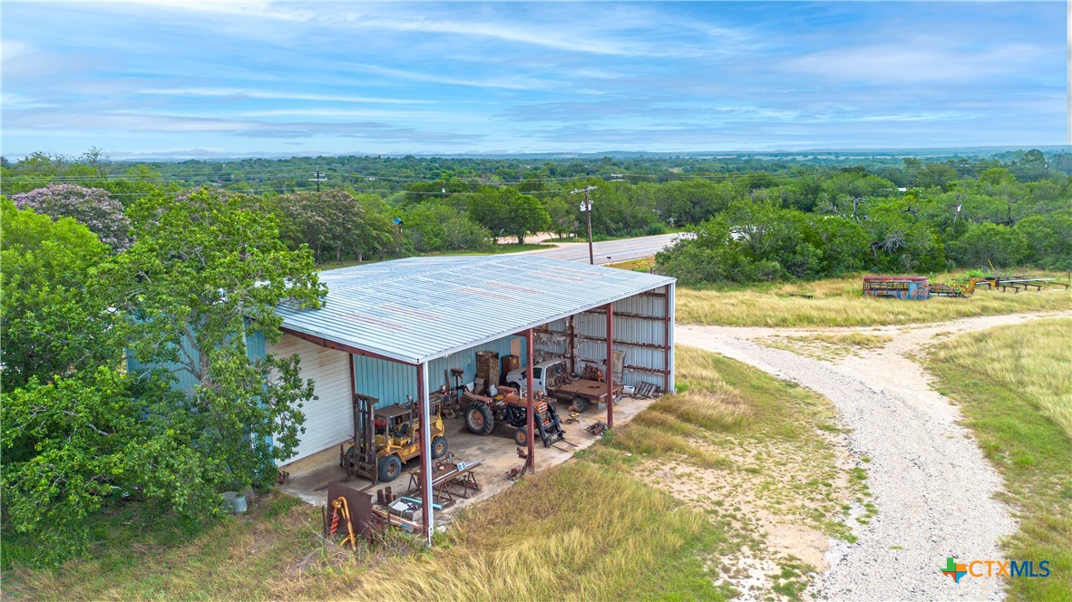 main property photo 10