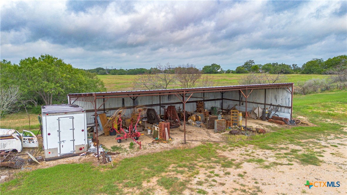 main property photo 19