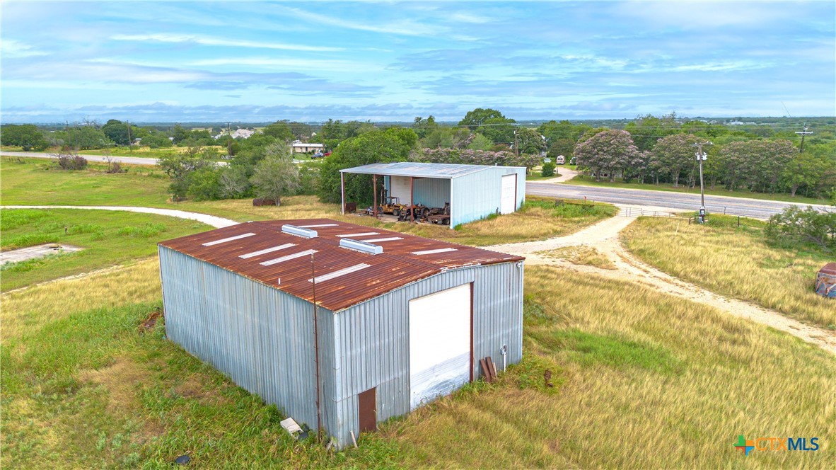 main property photo 9