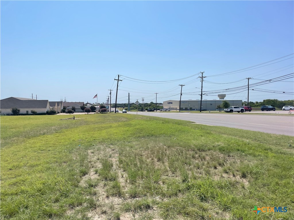 main property photo 10