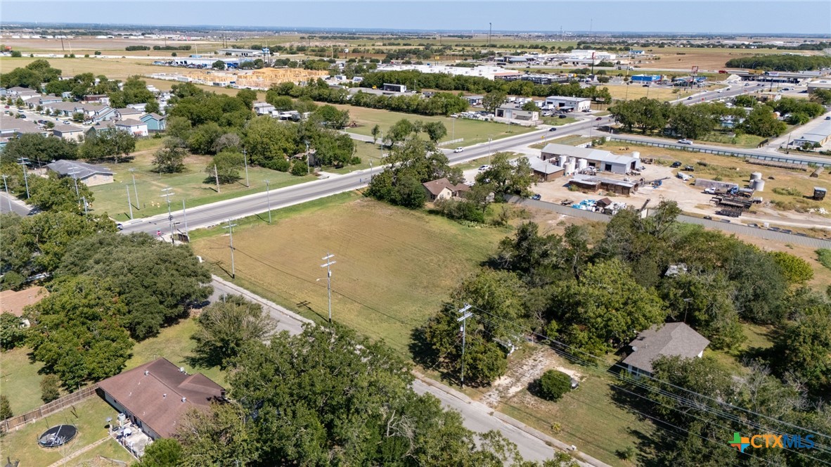 main property photo 8