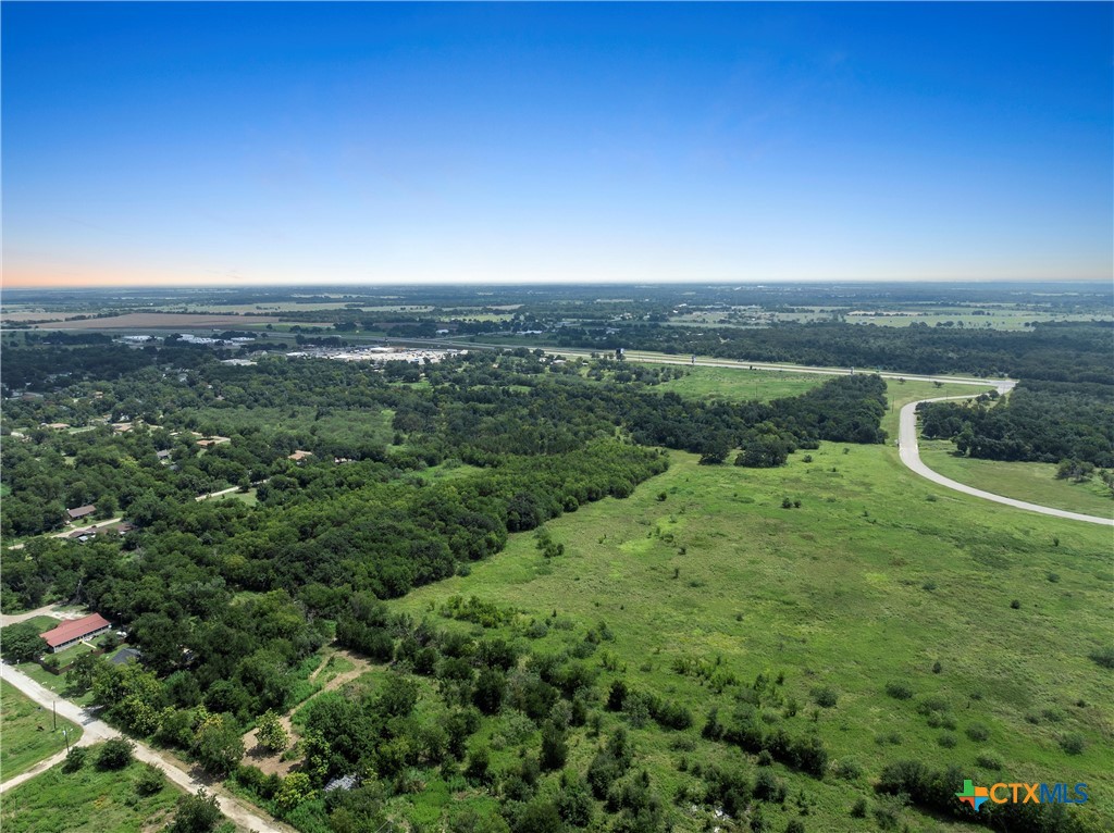 main property photo 7