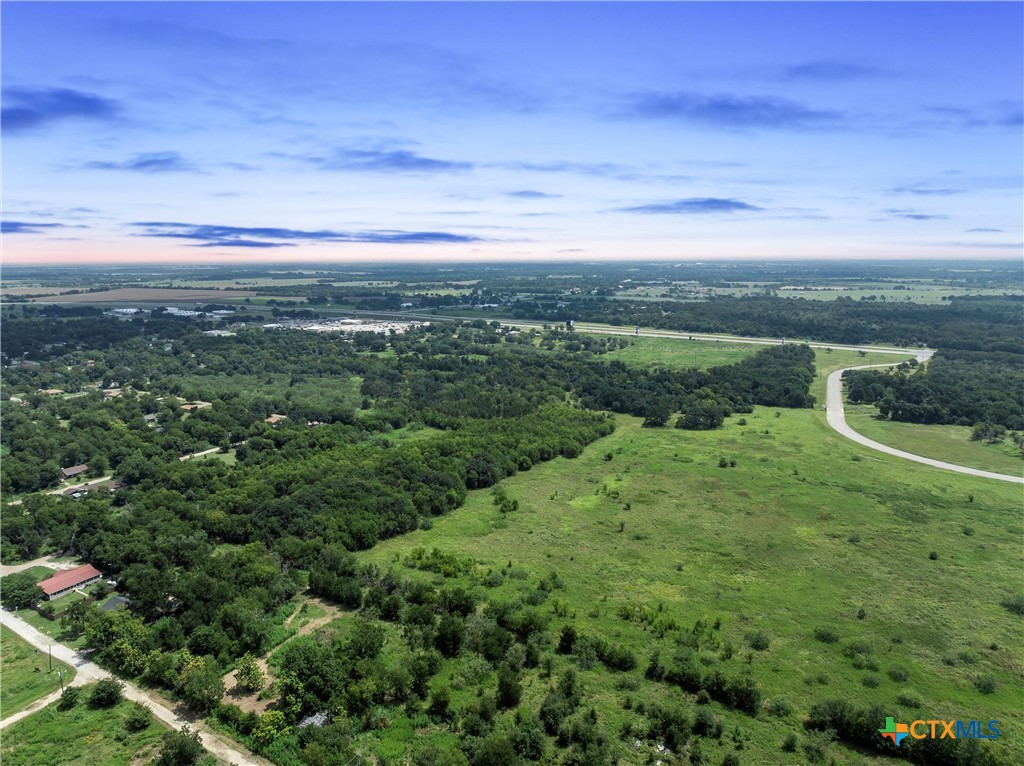 main property photo 9