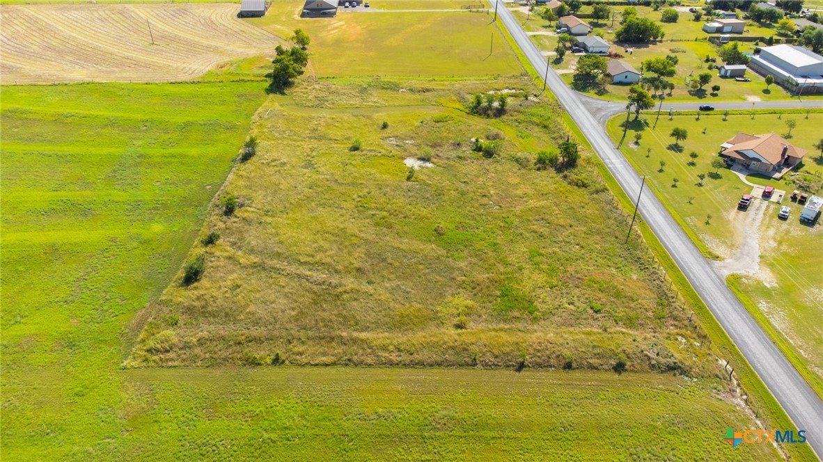 main property photo 13