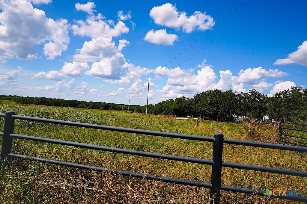 main property photo 11