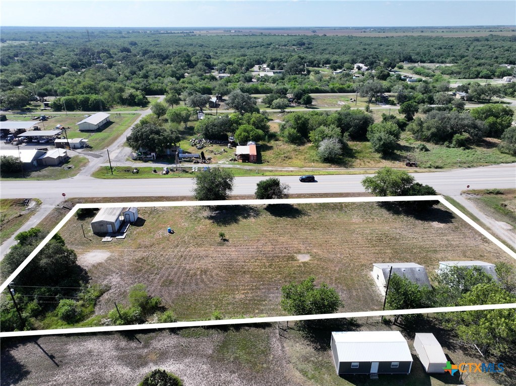 main property photo 28