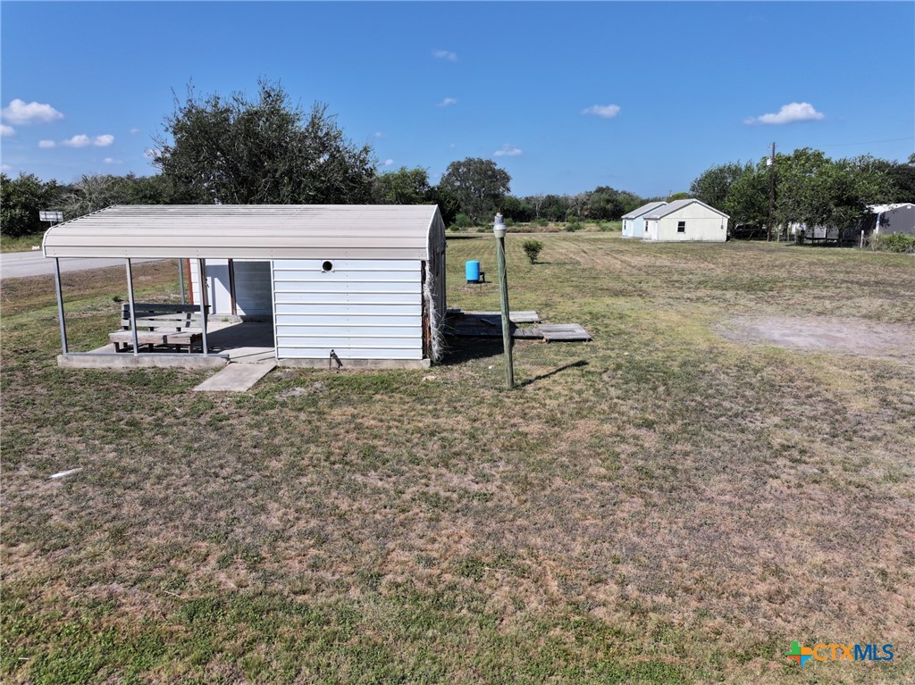 main property photo 30