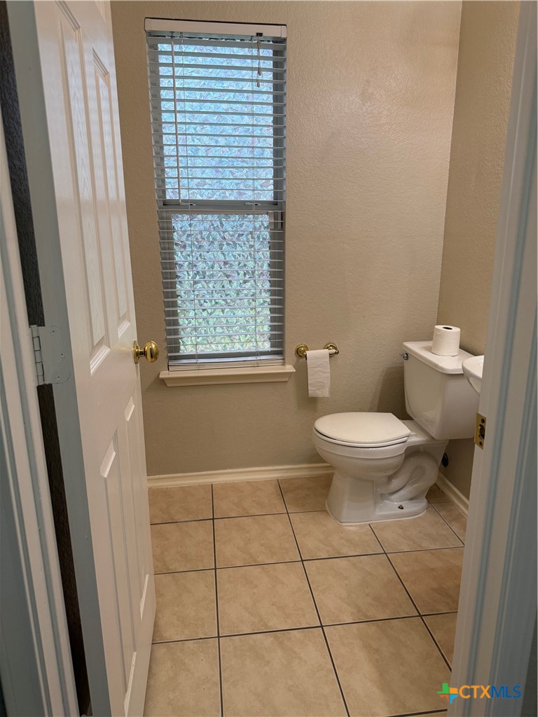 main property photo 11