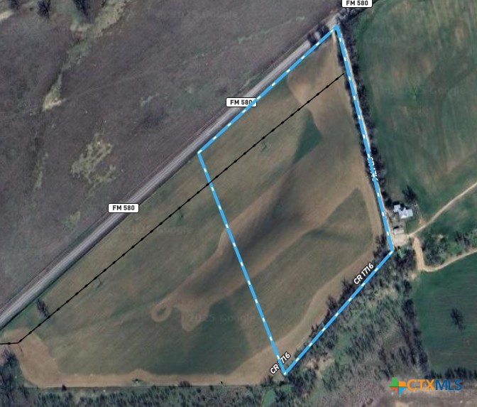 main property photo 5