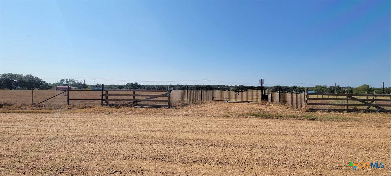 main property photo 26