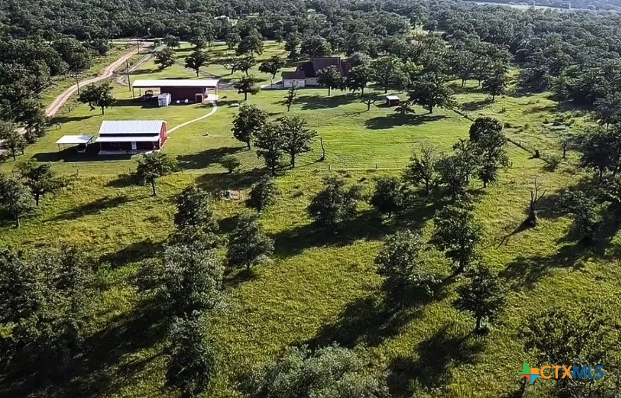 main property photo 3