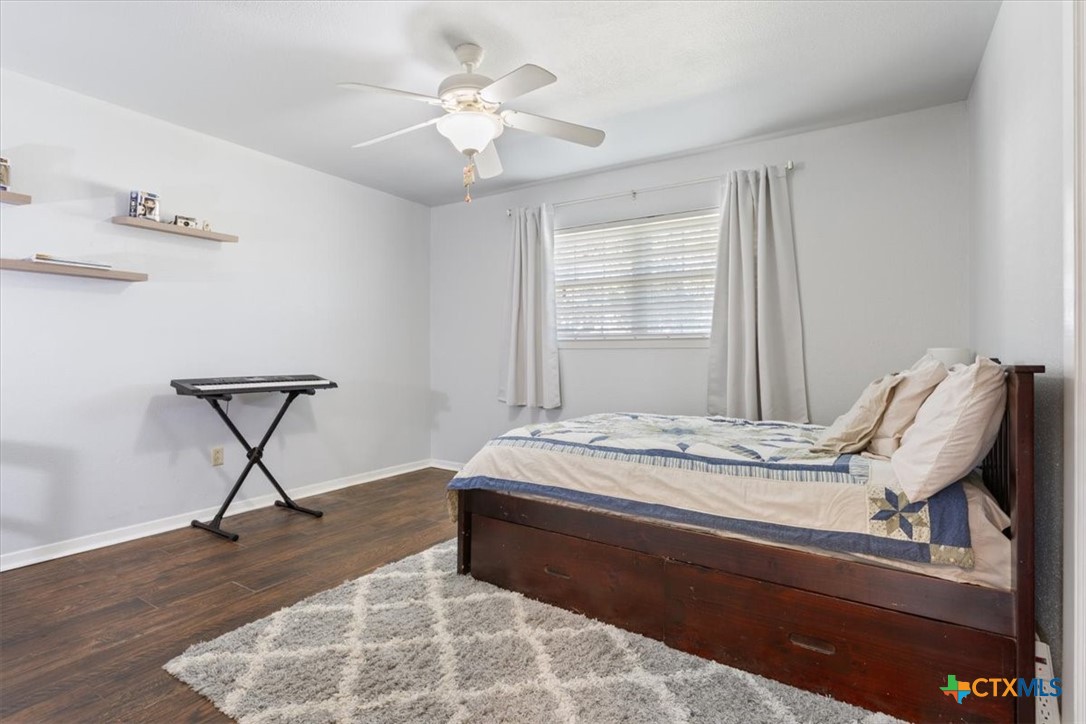 main property photo 22