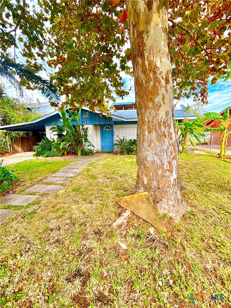 main property photo 35