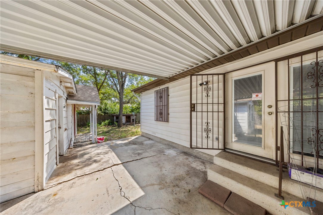 main property photo 32