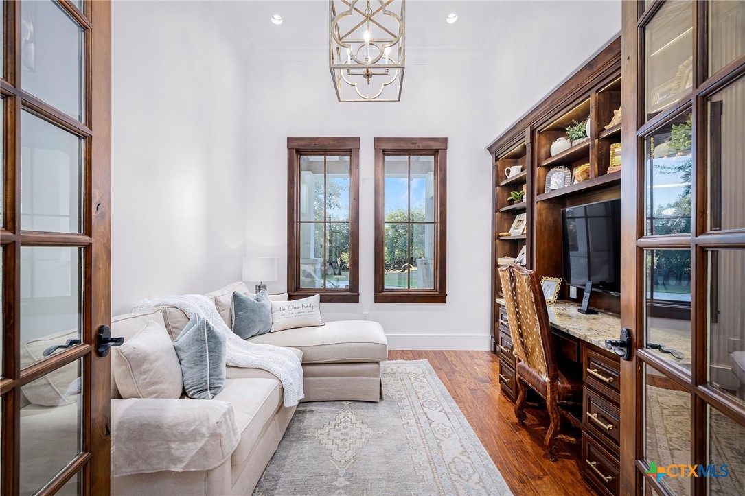 main property photo 32