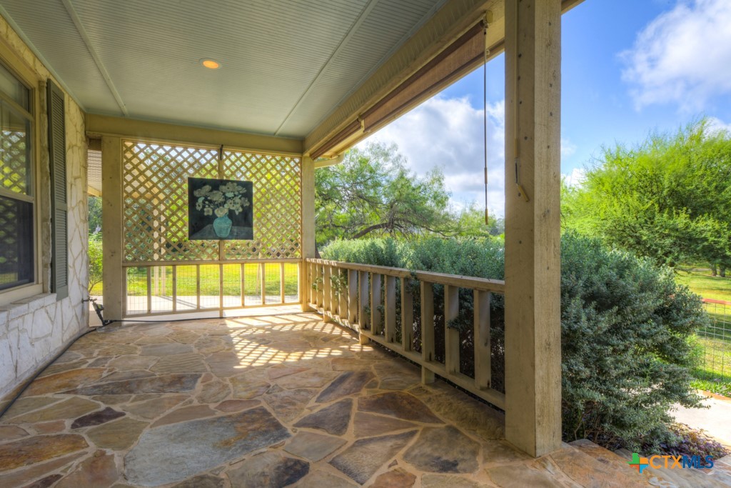 main property photo 39
