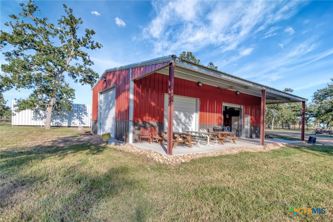 main property photo 38