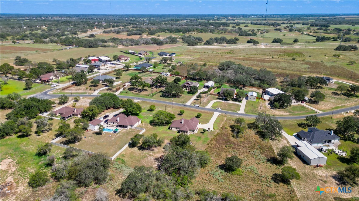 main property photo 40