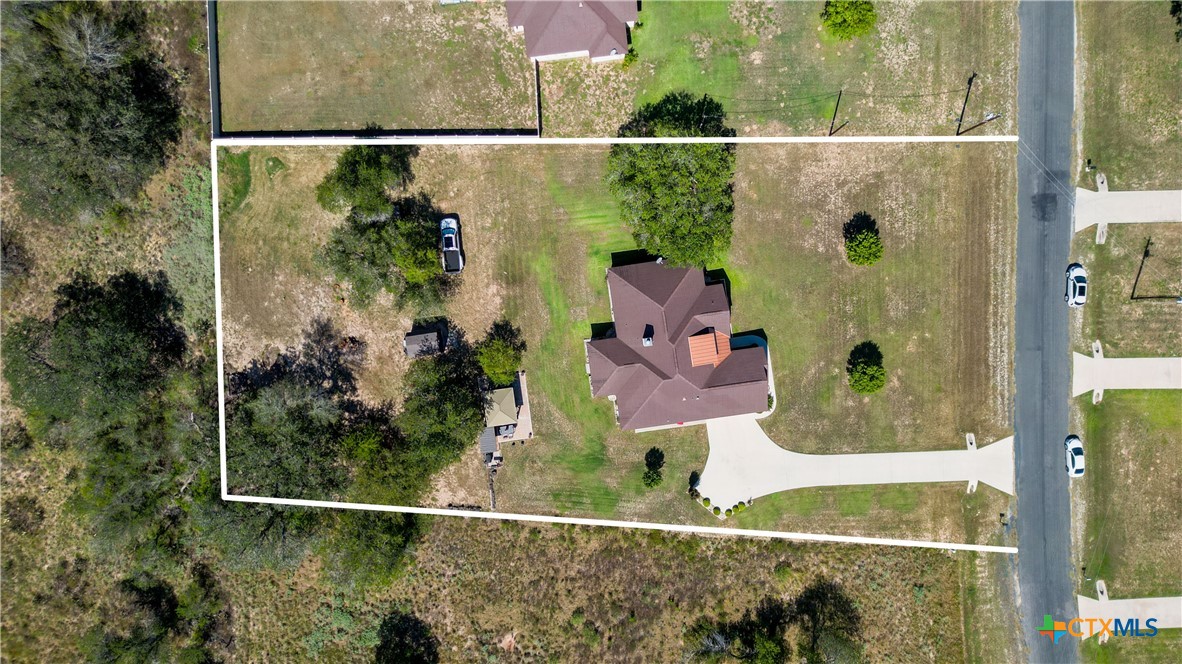 main property photo 41